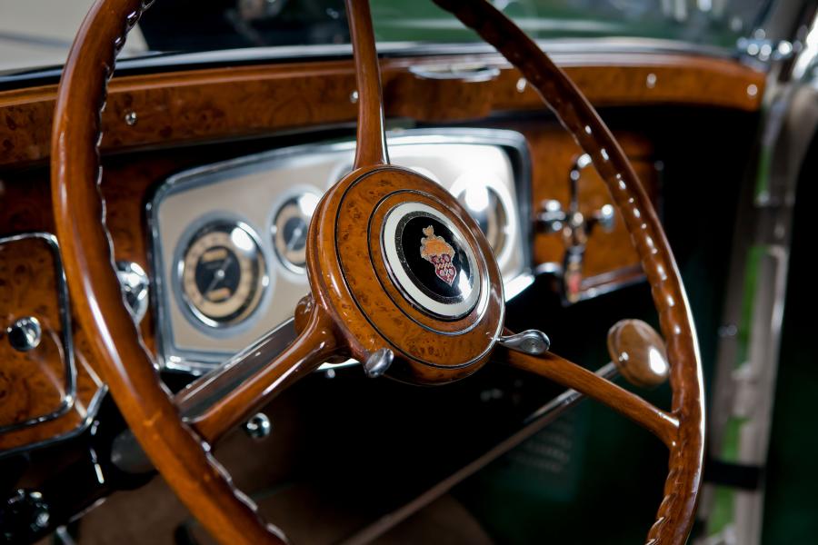  Packard Twelve Convertible Coupe 1933 года  (фото 44 из 57)